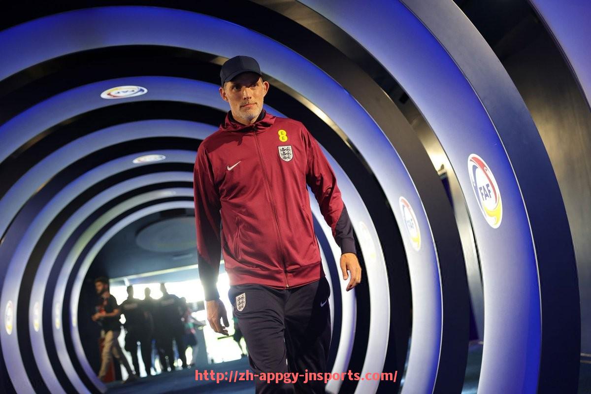 江南体育APP-世俱杯教练技术风格解读及执教特点分析